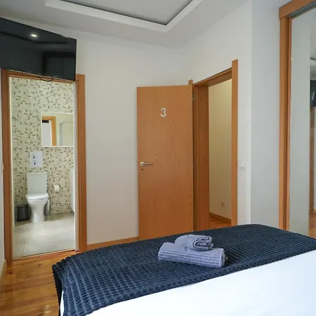 Апартаменты The Cordeiro House - No 67 - 2d - Spacious Three Bedroom