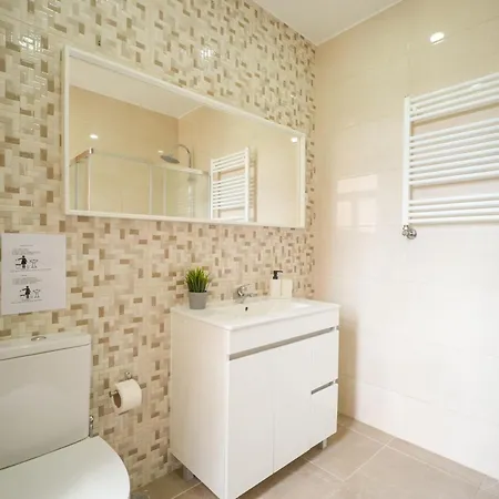 The Cordeiro House - No 67 - 2d - Spacious Three Bedroom