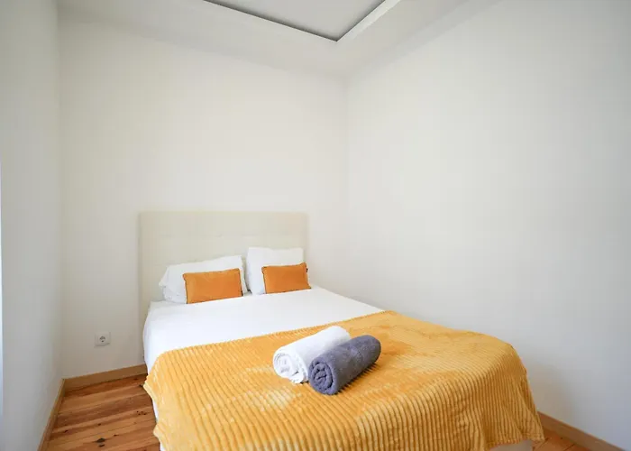 The Cordeiro House - No 67 - 2d - Spacious Three Bedroom